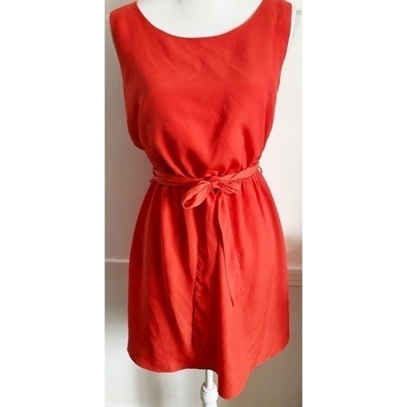 Gap • Red Tie Waist Above The Knee Sundress - Picture 1 of 4